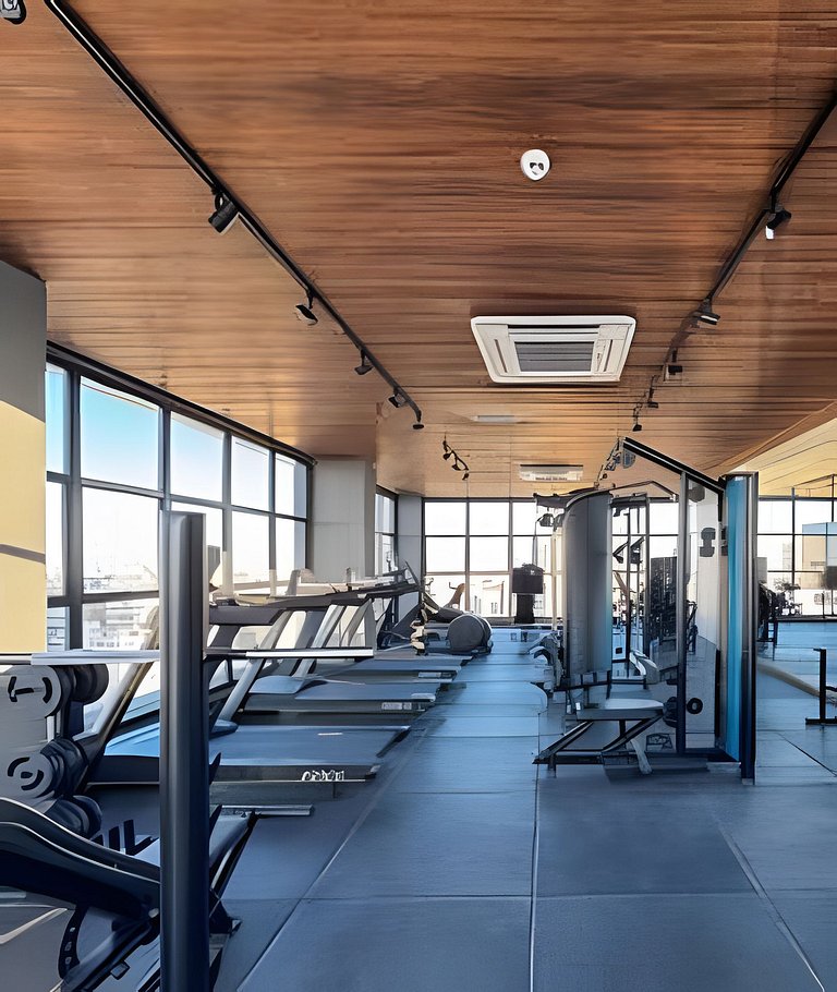 Studio c/ Rooftop e piscina vista Mar 1km da praia